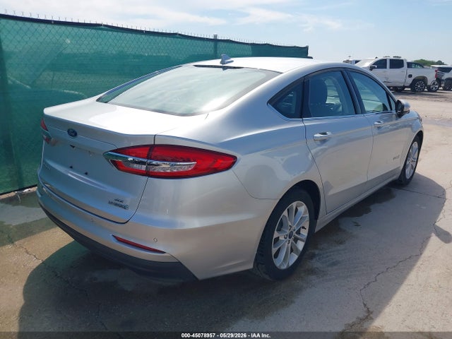 2019 Ford Fusion Hybrid Se მანქანა იყიდება აუქციონზე, vin: 3FA6P0LU7KR190831, აუქციონის ნომერი: 45078957