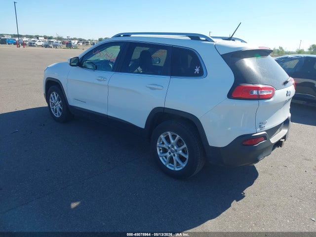 2014 Jeep Cherokee Latitude მანქანა იყიდება აუქციონზე, vin: 1C4PJMCS8EW177481, აუქციონის ნომერი: 45078964