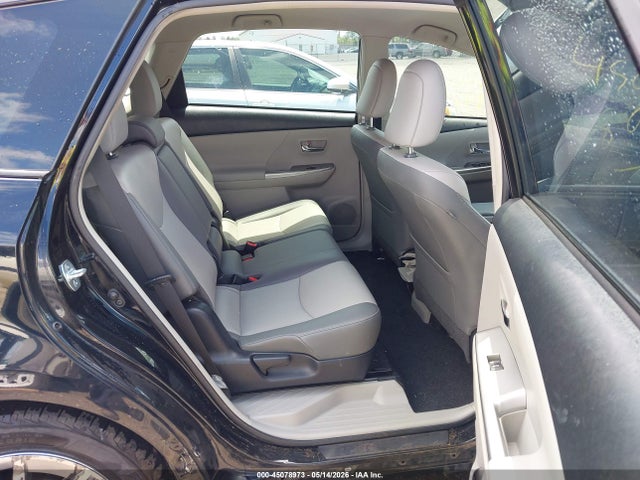 Продаж на аукціоні авто 2015 Toyota Prius V Four, vin: JTDZN3EU4FJ036797, номер лоту: 45078973