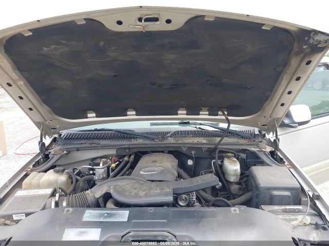 45078982 :رقم المزاد ، 1GNEC13TX5J150957 vin ، 2005 Chevrolet Tahoe Lt مزاد بيع