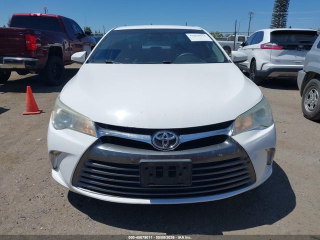 4T1BF1FK9HU349471 Toyota CAMRY LE