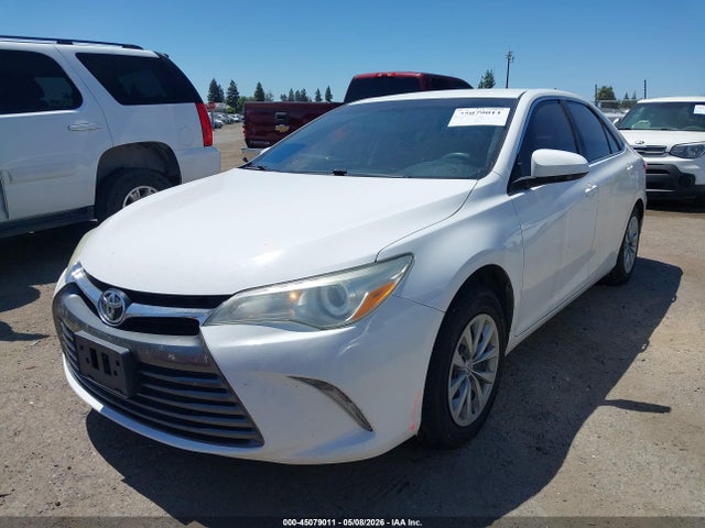 4T1BF1FK9HU349471 Toyota CAMRY LE