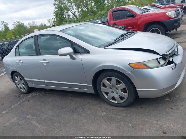 Продаж на аукціоні авто 2008 Honda Civic Lx, vin: 1HGFA165X8L110338, номер лоту: 45079036