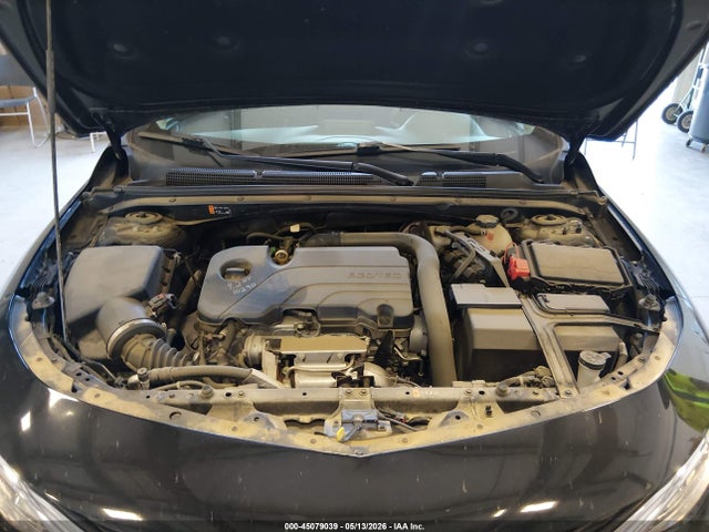 1G1ZC5ST8LF133117 Chevrolet Malibu Fwd 1fl