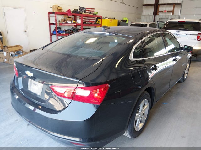 1G1ZC5ST8LF133117 Chevrolet Malibu Fwd 1fl