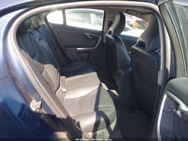 YV126MFK0F1368795 Volvo S60 T5 Premier
