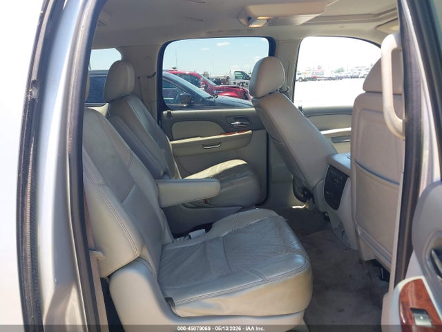 Продажа на аукционе авто 2011 Chevrolet Suburban 1500 Ltz, vin: 1GNSCKE06BR357208, номер лота: 45079069