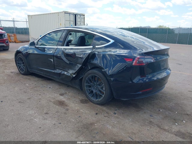 Продажа на аукционе авто 2018 Tesla Model 3 Long Range/performance, vin: 5YJ3E1EB8JF127192, номер лота: 45079071