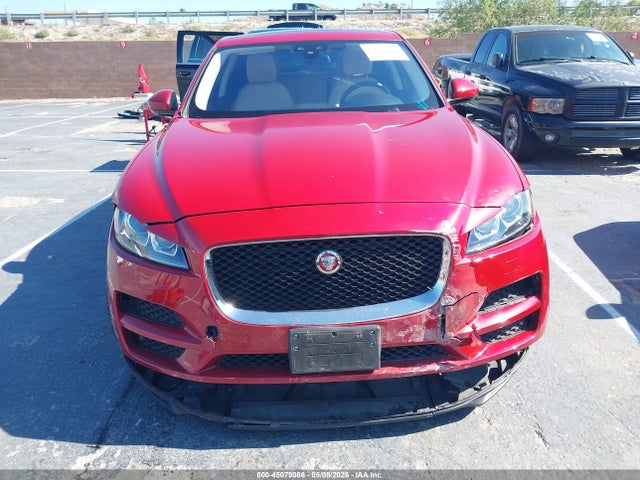 Jaguar F-pace 35t Premium 2017 SADCJ2BV1HA056621 Image 12