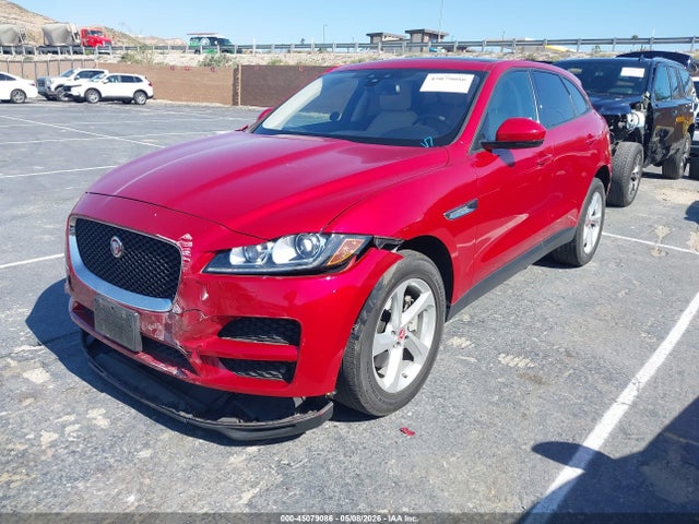 Jaguar F-pace 35t Premium 2017 SADCJ2BV1HA056621 Image 2