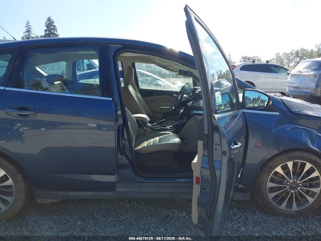 45079120 :رقم المزاد ، 1FADP5DU7JL105583 vin ، 2018 Ford C-max Hybrid Titanium مزاد بيع