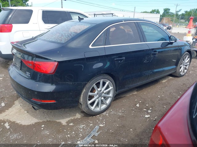 45079129 :رقم المزاد ، WAUE8GFF0G1031947 vin ، 2016 Audi A3 2.0t Premium مزاد بيع