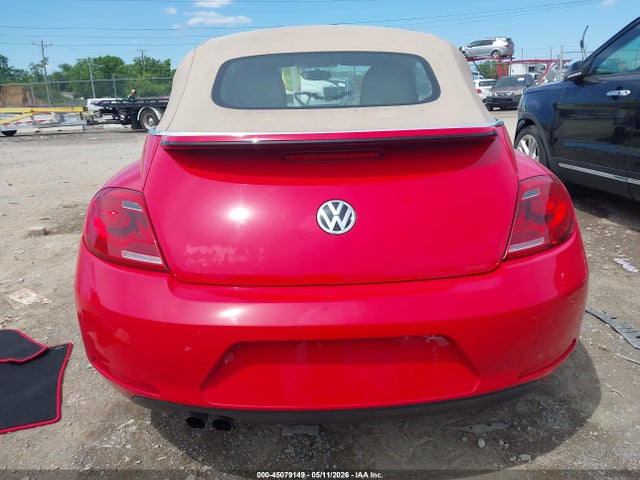 3VW517AT2EM821221 Volkswagen Beetle 1.8t