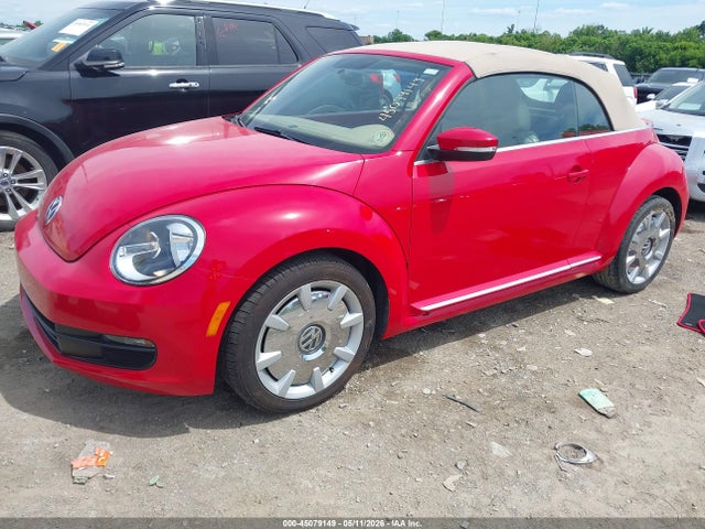 3VW517AT2EM821221 Volkswagen Beetle 1.8t