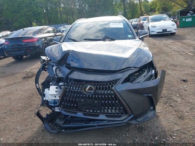 2026 Lexus Nx 350h Premium მანქანა იყიდება აუქციონზე, vin: 2T2GKCEZ6TC067760, აუქციონის ნომერი: 45079172