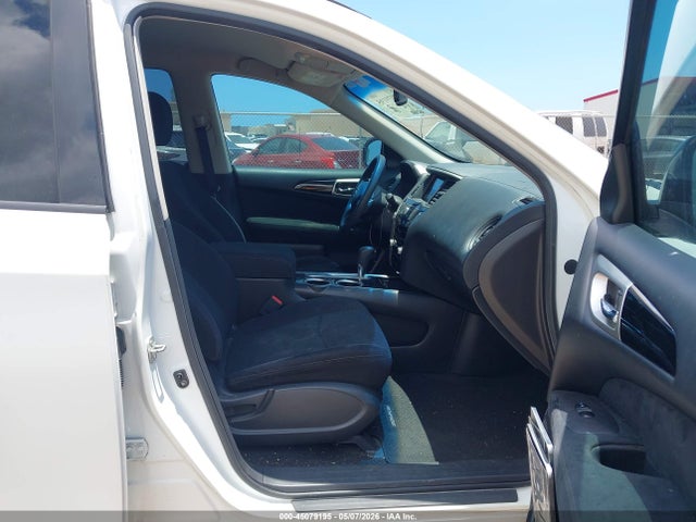 2015 Nissan Pathfinder S მანქანა იყიდება აუქციონზე, vin: 5N1AR2MNXFC657533, აუქციონის ნომერი: 45079195