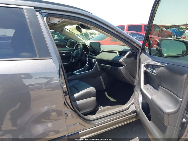 Продаж на аукціоні авто 2023 Toyota Rav4 Hybrid Xle Premium, vin: JTMB6RFV5PD111287, номер лоту: 45079202