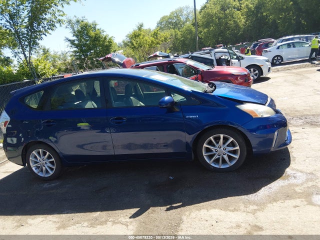 2013 Toyota Prius V Five მანქანა იყიდება აუქციონზე, vin: JTDZN3EU1D3211184, აუქციონის ნომერი: 45079220