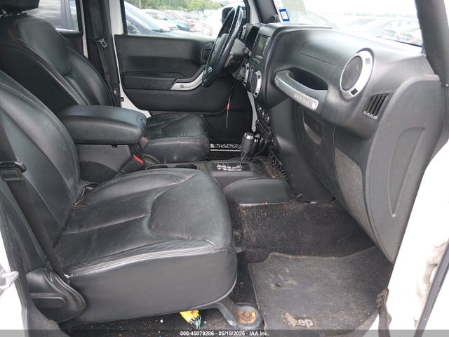 Auction sale of the 2014 Jeep Wrangler Unlimited Sahara, vin: 1C4BJWEG6EL100110, lot number: 45079286