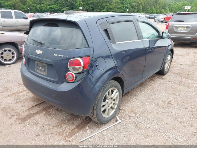 45079287 :رقم المزاد ، 1G1JC6SH6F4217869 vin ، 2015 Chevrolet Sonic Lt Auto مزاد بيع