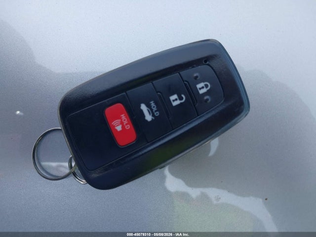 4T1F11AK4RU920213 Toyota CAMRY XLE