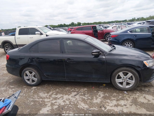 2015 Volkswagen Jetta 2.0l Tdi S მანქანა იყიდება აუქციონზე, vin: 3VWLA7AJ2FM299374, აუქციონის ნომერი: 45079331