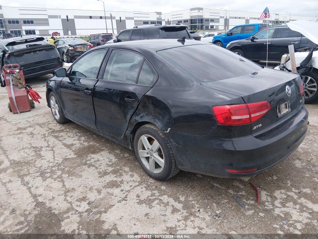2015 Volkswagen Jetta 2.0l Tdi S მანქანა იყიდება აუქციონზე, vin: 3VWLA7AJ2FM299374, აუქციონის ნომერი: 45079331