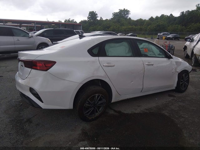 Продажа на аукционе авто 2024 Kia Forte Lxs, vin: 3KPF24AD1RE738553, номер лота: 45079355