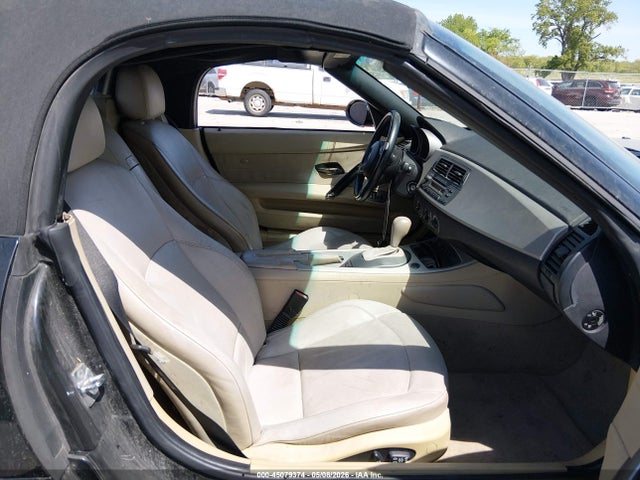 2004 Bmw Z4 2.5i მანქანა იყიდება აუქციონზე, vin: 4USBT33514LS49320, აუქციონის ნომერი: 45079374