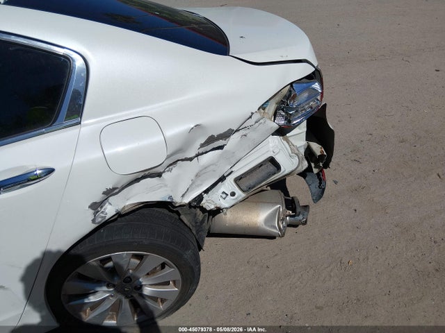 1HGCR3F90EA018463 Honda Accord Touring