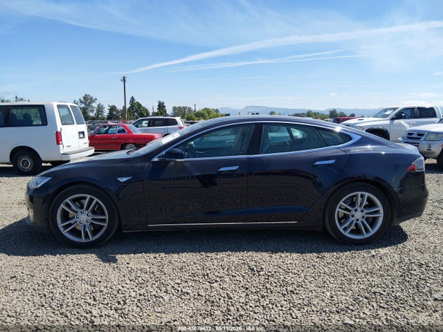 45079402 :رقم المزاد ، 5YJSA1H14EFP31998 vin ، 2014 Tesla Model S P85 مزاد بيع