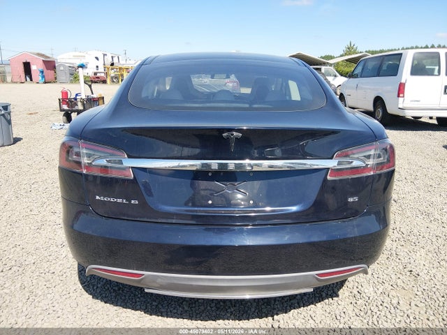 45079402 :رقم المزاد ، 5YJSA1H14EFP31998 vin ، 2014 Tesla Model S P85 مزاد بيع