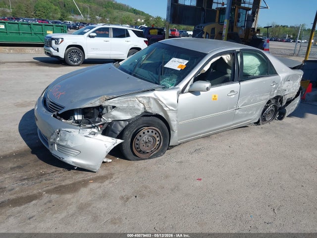 Продажа на аукционе авто 2005 Toyota Camry Le, vin: 4T1BE30K95U548958, номер лота: 45079403