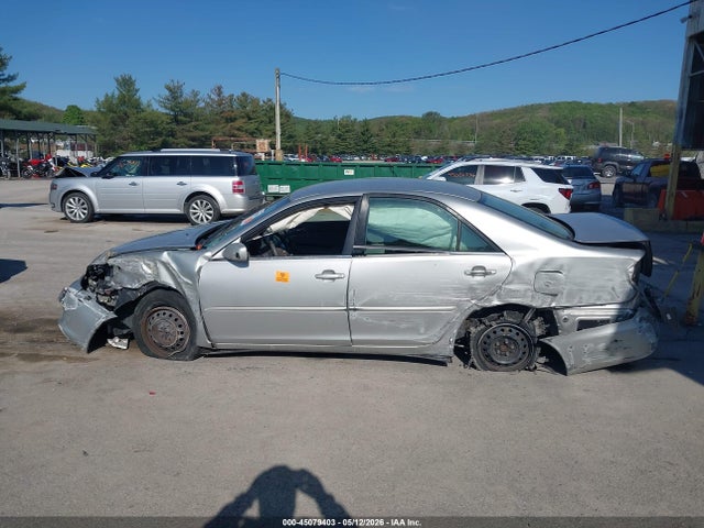Продажа на аукционе авто 2005 Toyota Camry Le, vin: 4T1BE30K95U548958, номер лота: 45079403