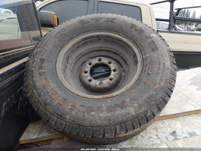 45079450 :رقم المزاد ، 1GCGC24N4ME124255 vin ، 1991 Chevrolet Gmt-400 C2500 مزاد بيع