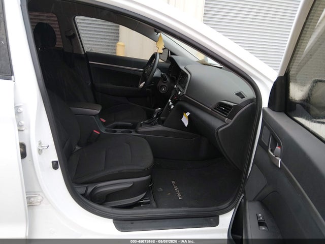 Продажа на аукционе авто 2020 Hyundai Elantra Se, vin: 5NPD74LF4LH613895, номер лота: 45079462
