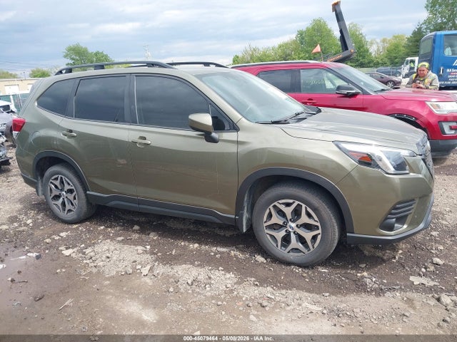 45079464 :رقم المزاد ، JF2SKAEC0PH462728 vin ، 2023 Subaru Forester Premium مزاد بيع