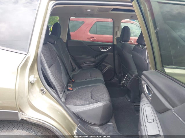 45079464 :رقم المزاد ، JF2SKAEC0PH462728 vin ، 2023 Subaru Forester Premium مزاد بيع