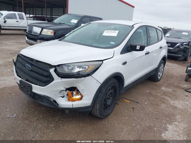 Продаж на аукціоні авто 2018 Ford Escape S, vin: 1FMCU0F76JUB72321, номер лоту: 45079465