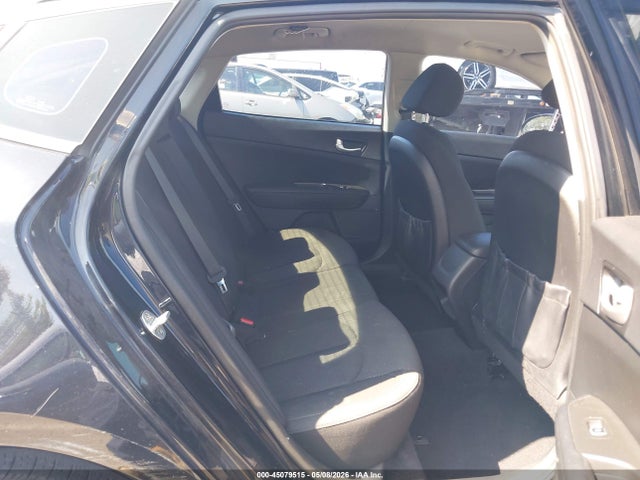 5XXGT4L32HG142900 KIA Optima Lx