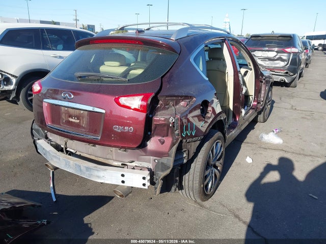 JN1BJ0RP8HM390228 Infiniti QX50
