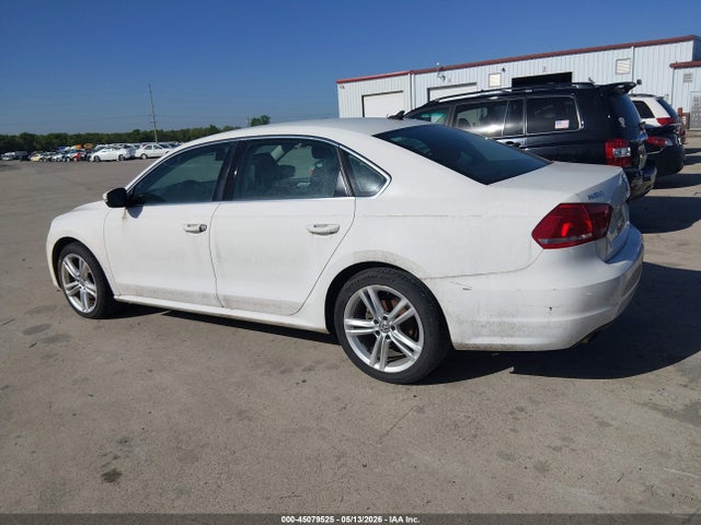 2014 Volkswagen Passat Se მანქანა იყიდება აუქციონზე, vin: 1VWBS7A34ECO47765, აუქციონის ნომერი: 45079525