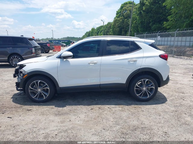 45079531 :رقم المزاد ، KL4MMDSL8NB062871 vin ، 2022 Buick Encore Gx Fwd Select مزاد بيع