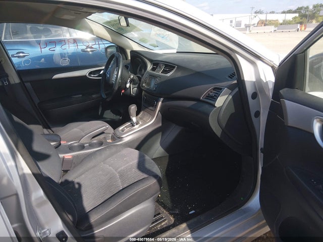 Продажа на аукционе авто 2015 Nissan Sentra Sv, vin: 3N1AB7AP3FL666254, номер лота: 45079554