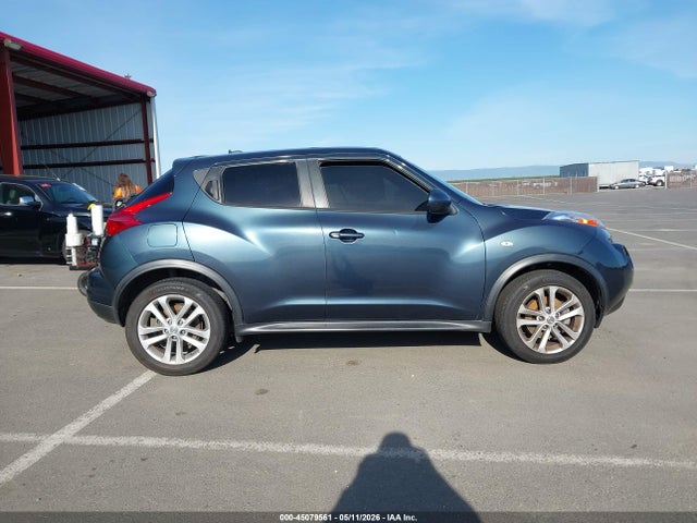 JN8AF5MR1ET355102 Nissan Juke Sl