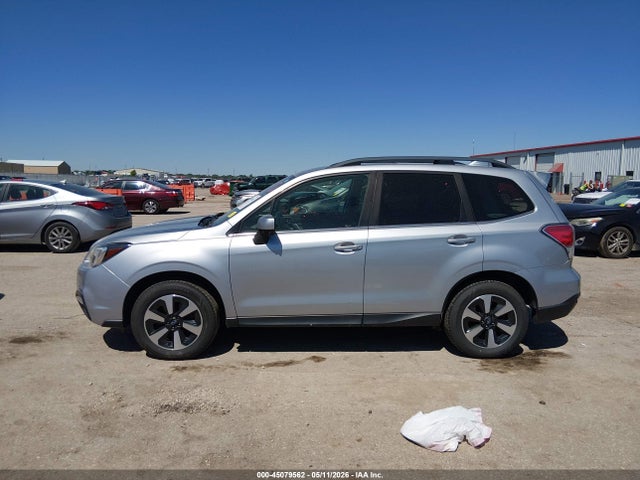 JF2SJARC3JH476028 Subaru Forester 2.5i Limited