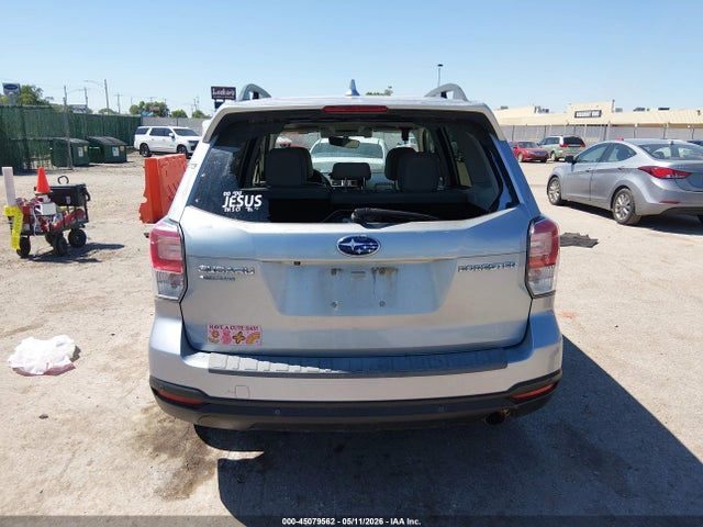 JF2SJARC3JH476028 Subaru Forester 2.5i Limited