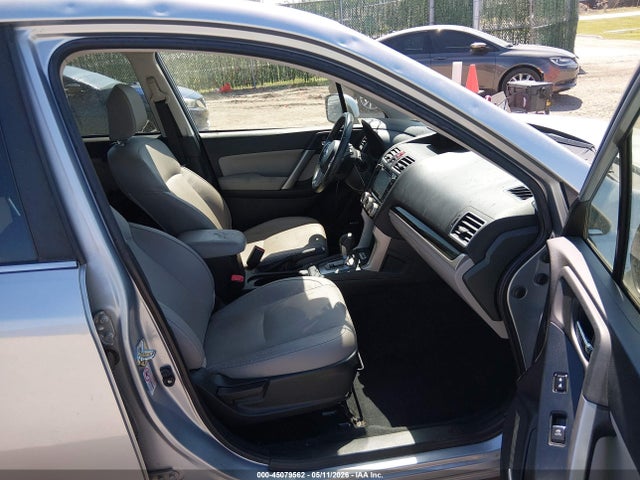 JF2SJARC3JH476028 Subaru Forester 2.5i Limited