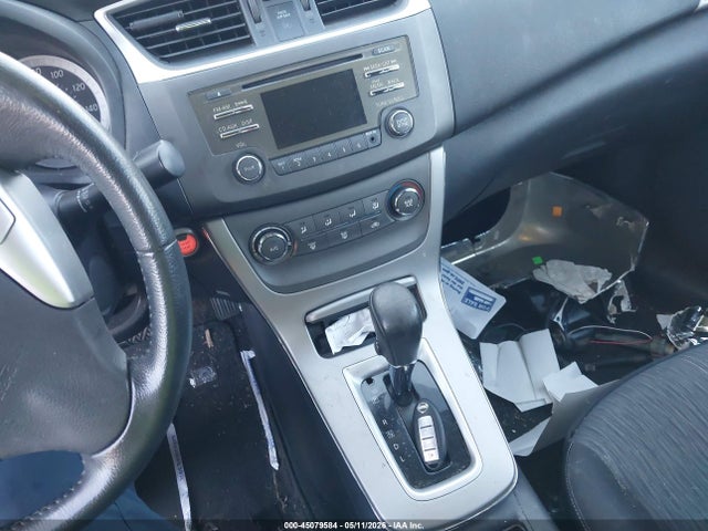 2014 Nissan Sentra Sv მანქანა იყიდება აუქციონზე, vin: 3N1AB7AP7EL621364, აუქციონის ნომერი: 45079584
