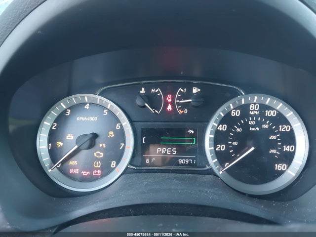2014 Nissan Sentra Sv მანქანა იყიდება აუქციონზე, vin: 3N1AB7AP7EL621364, აუქციონის ნომერი: 45079584